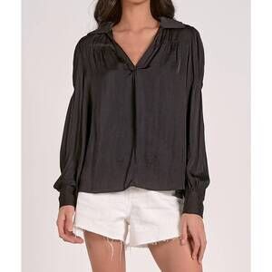 NEW ELAN long sleeve blouse in black